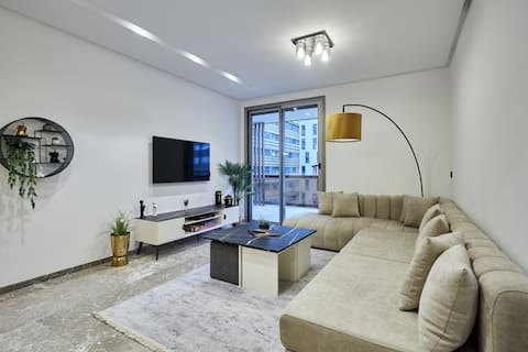 Modern 2 Bed in Casa Finance City W/ Free Parking