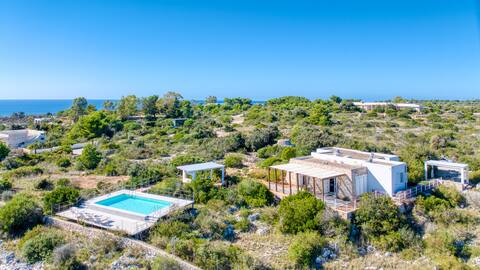 Pool villa near the beaches w/ fantastic sea view