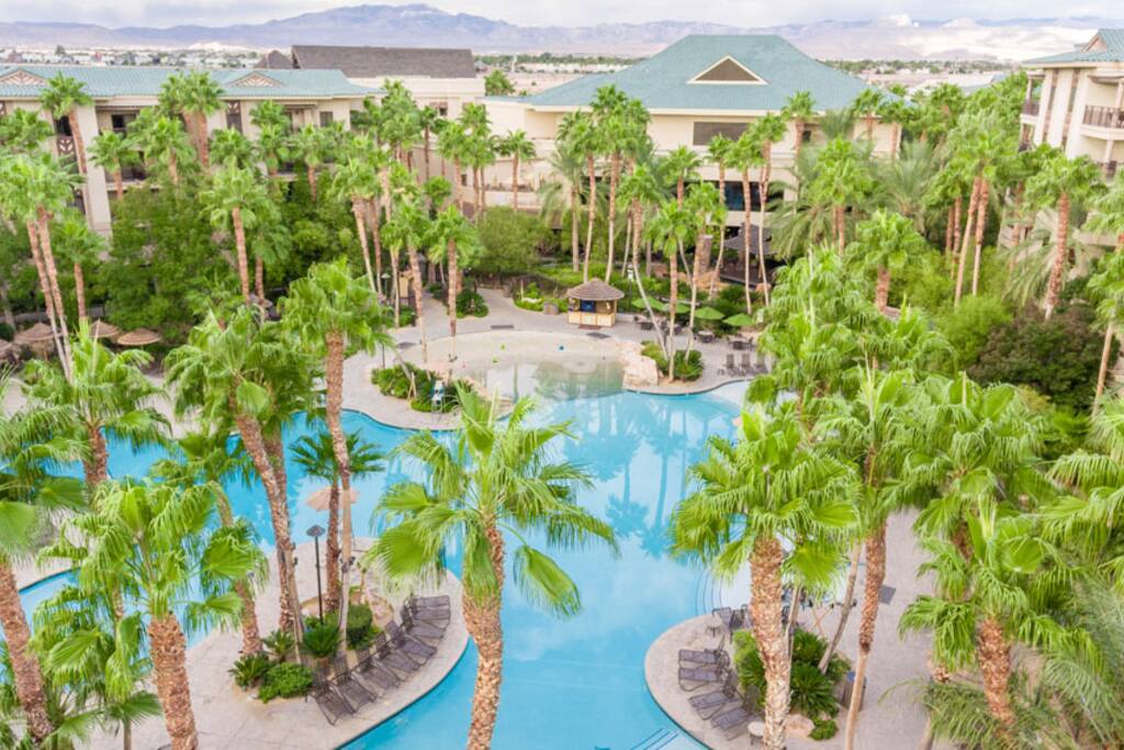 Tahiti Village bora bora 1br suite Friday check-in