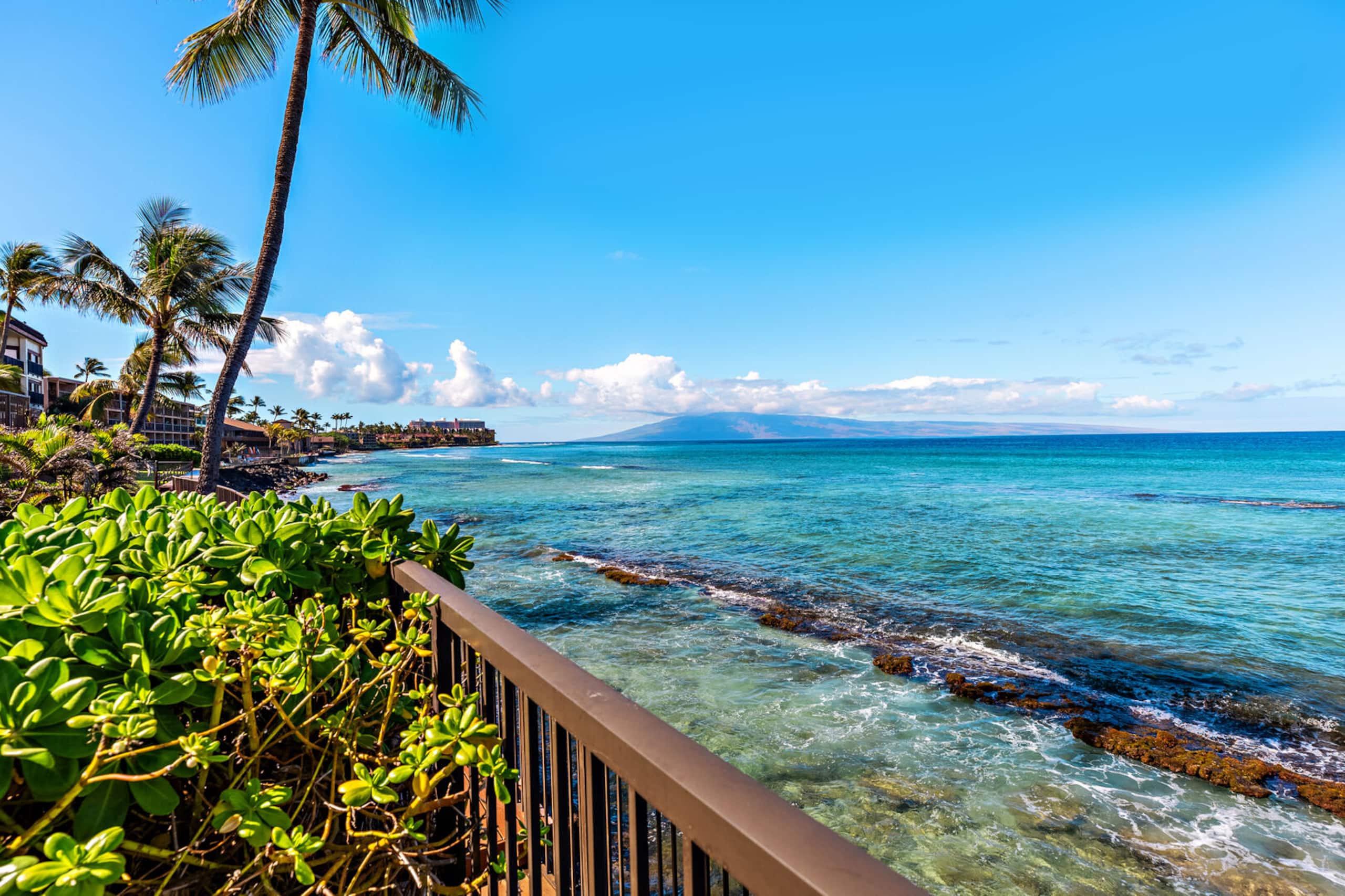 Condo in Lahaina · ★4.73 · 2 bedrooms · 3 beds · 2 private baths - Image 34