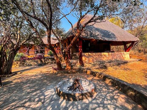 Ntsimbi Private Luxury Cottage