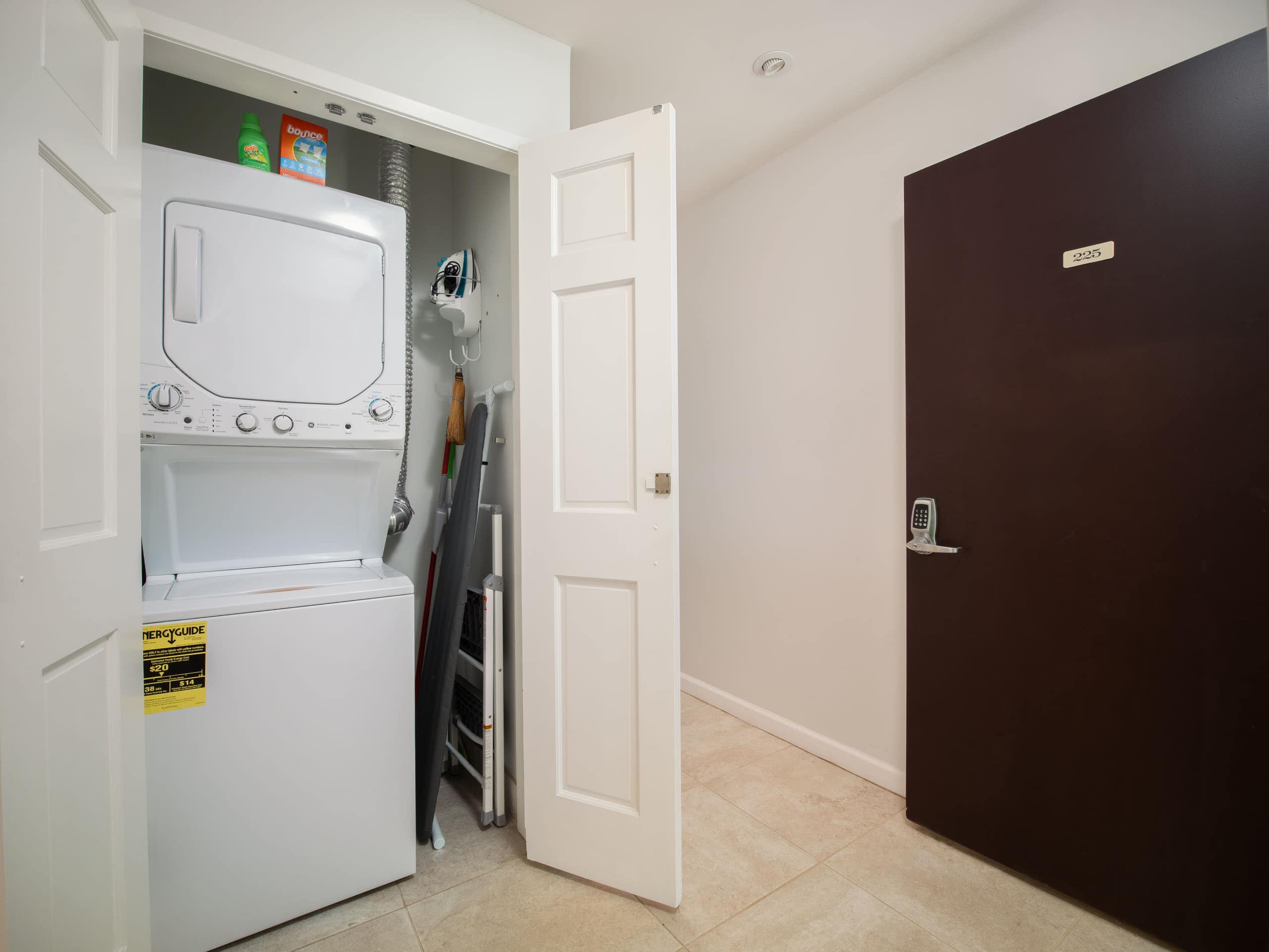 Condo in Kihei · ★4.93 · 1 bedroom · 2 beds · 1 bath - Image 18