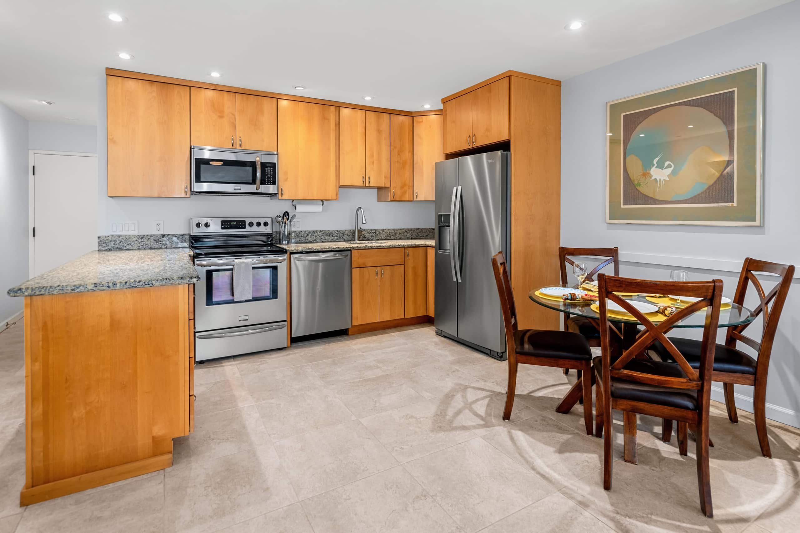 Condo in Kihei · ★4.93 · 1 bedroom · 2 beds · 1 bath - Image 6
