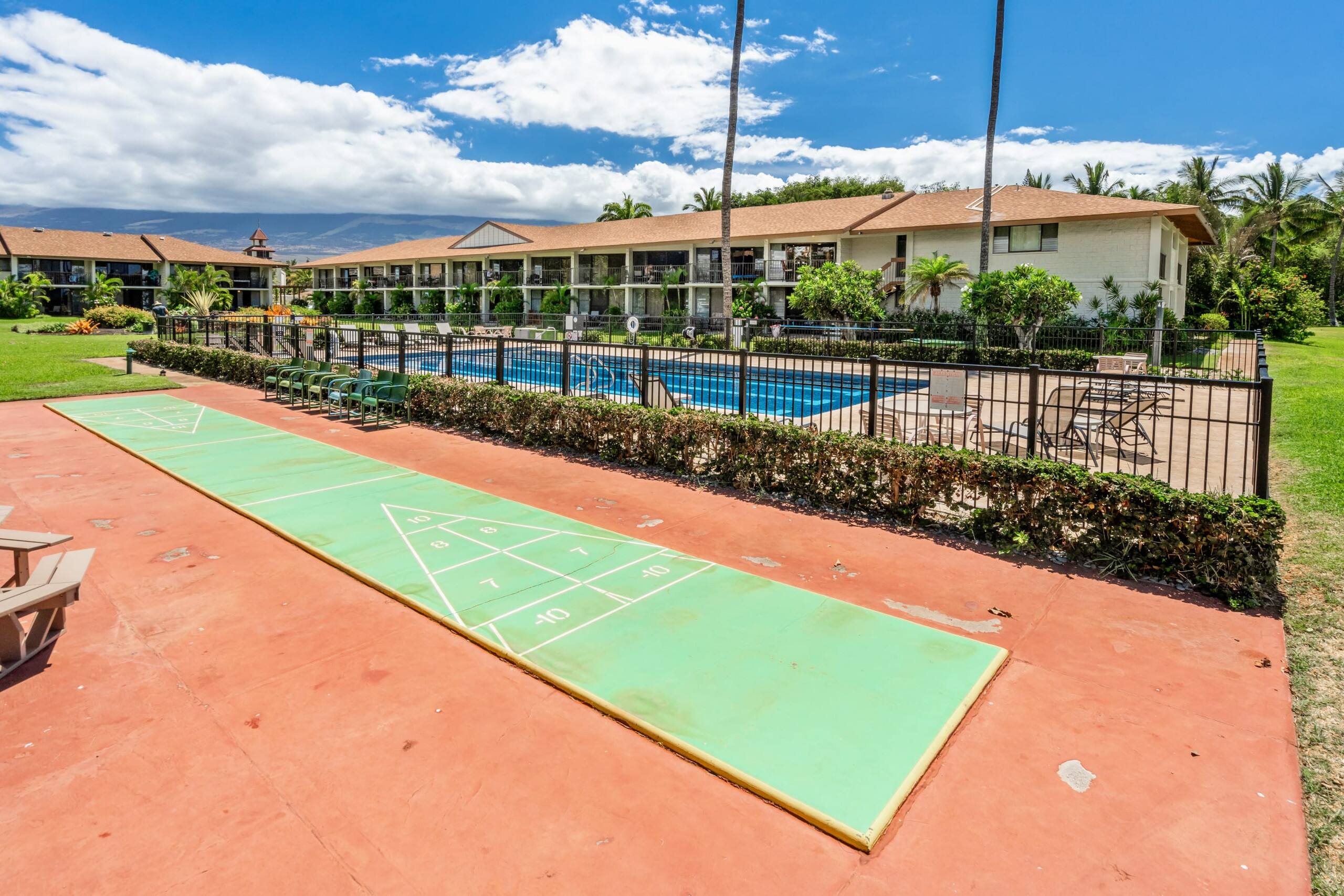 Condo in Kihei · ★4.93 · 1 bedroom · 2 beds · 1 bath - Image 16