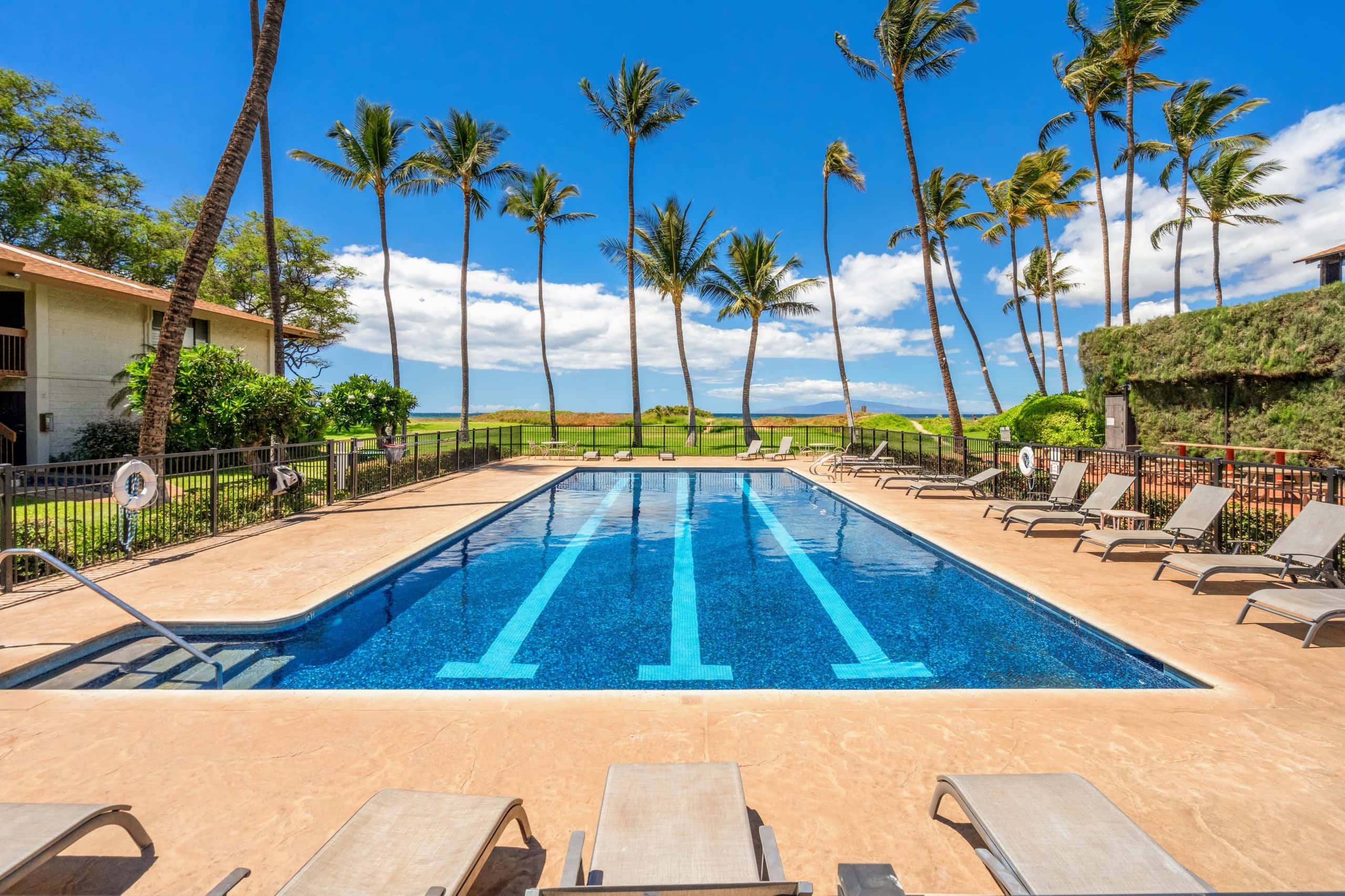 Condo in Kihei · ★4.93 · 1 bedroom · 2 beds · 1 bath - Image 17