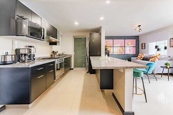 Perfect for Groups in Roma Norte: Workspaces, WiFi gallery image 3