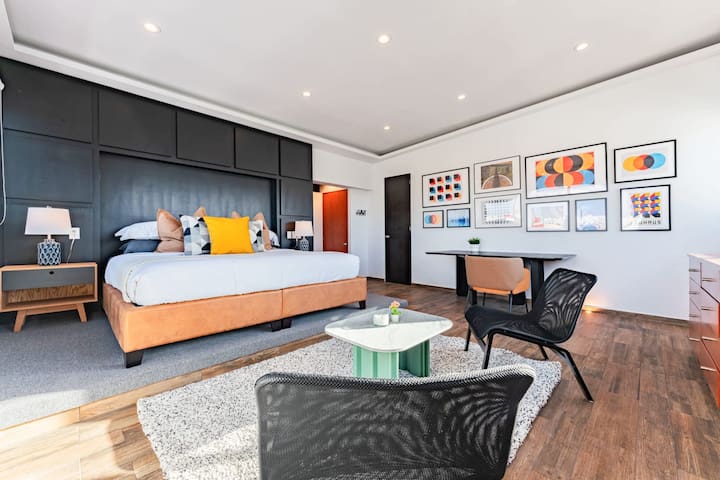 Perfect for Groups in Roma Norte: Workspaces, WiFi gallery image 5