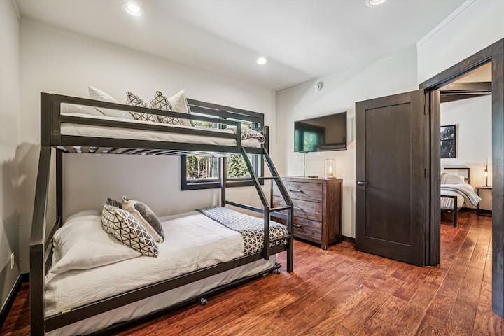 Dormitorio - Summit Solitude Estate - Alquiler vacacional en Breckenridge