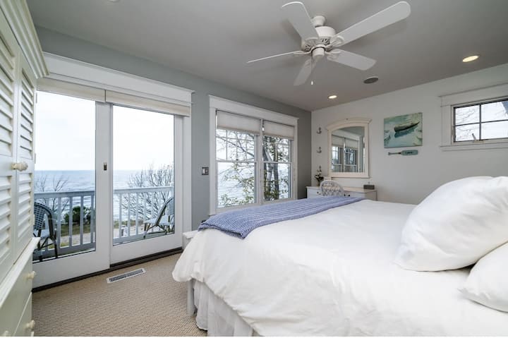 Chambre principale avec lit King Size