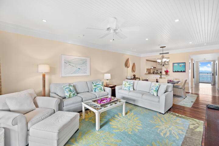 Villa 313: Penthouse Level Ocean View Turtle Bay gallery image 5
