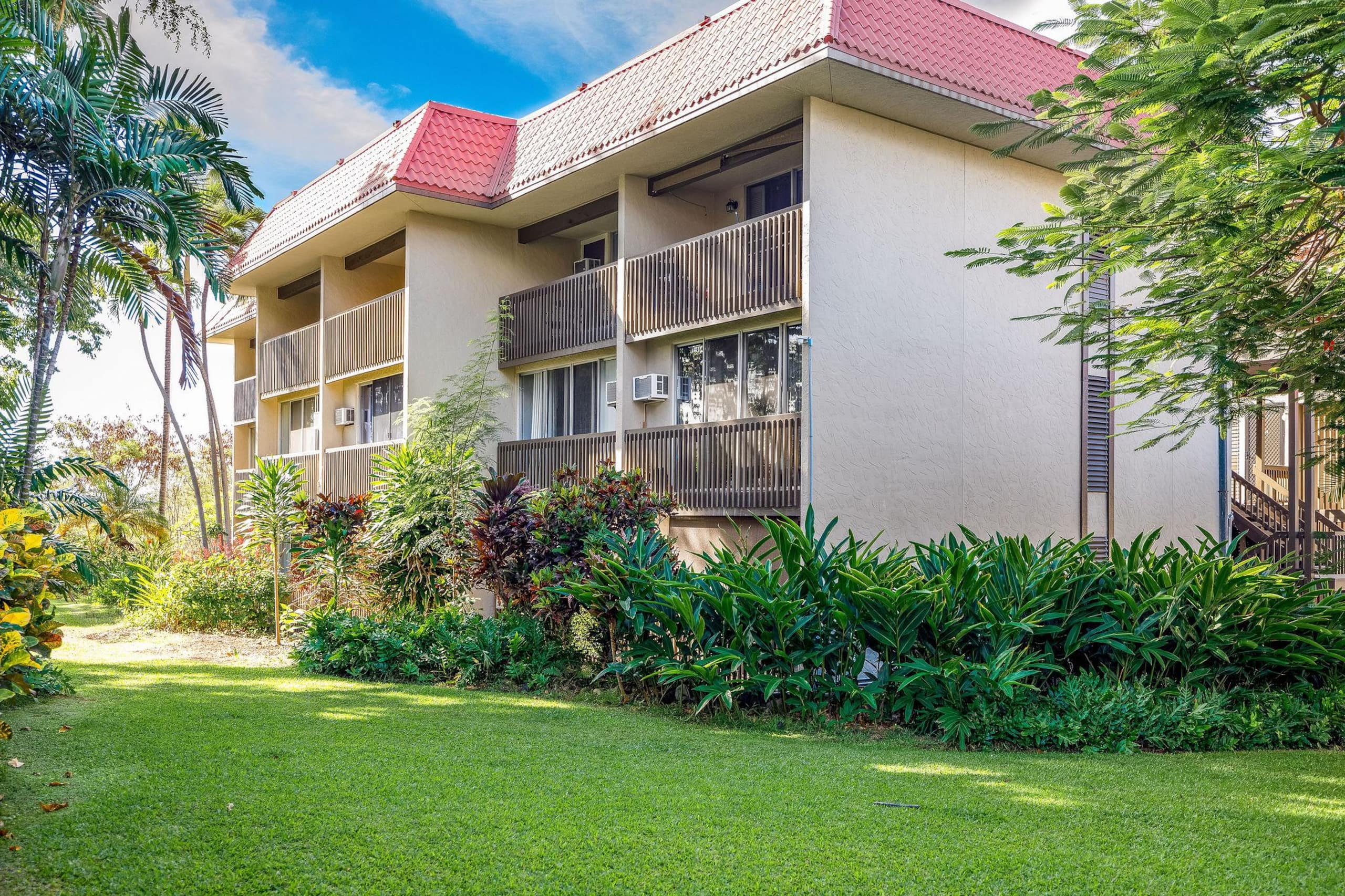 Condo in Kailua-Kona · ★5.0 · 2 bedrooms · 3 beds · 2 private baths - Image 34