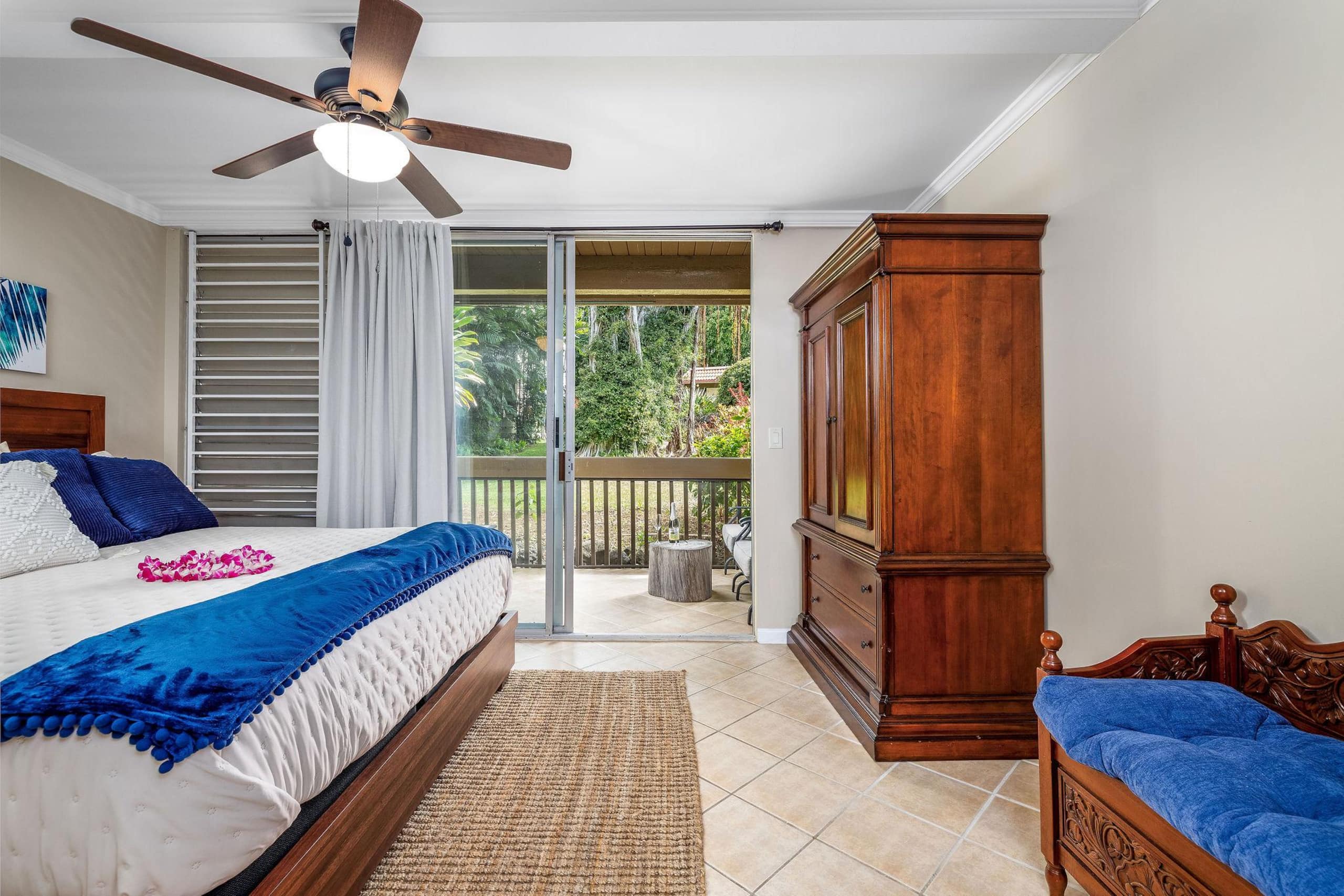 Condo in Kailua-Kona · ★5.0 · 2 bedrooms · 3 beds · 2 private baths - Image 16