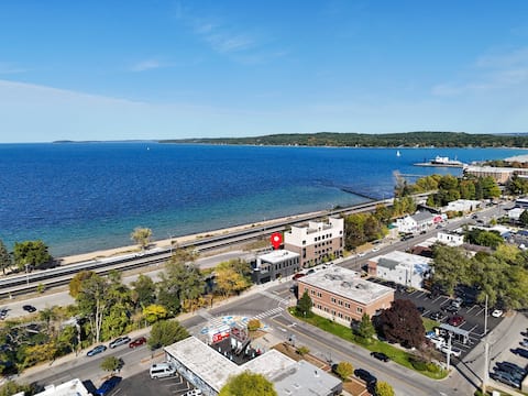 Riverview 401