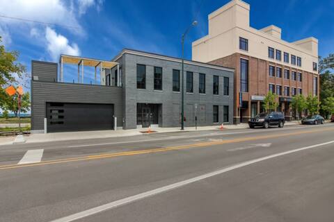 Riverview 401