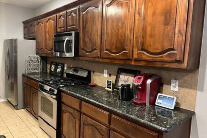 Home Theater, Game Room and Close to Everything! gallery image 5