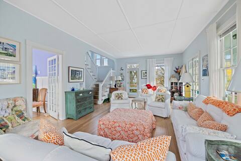 Charming Coastal Biddeford Pool Home