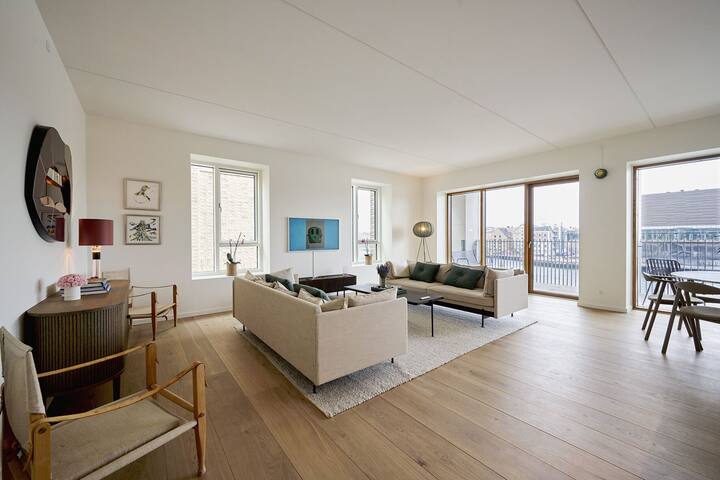 Exclusive- center – 2br 2 bath best view – nyhavn gallery image 5
