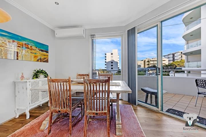 KozyGuru | Cronulla | 1 Bed Apt next to Beach