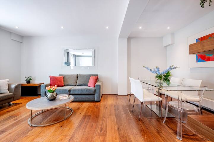 Elegant 2 Bedroom in South Kensington