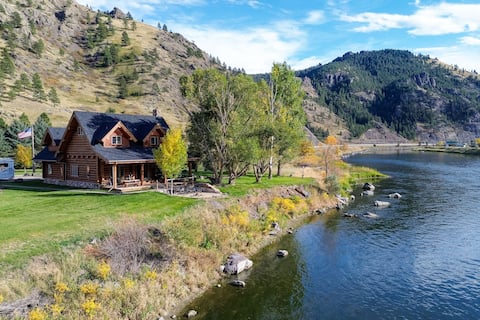 'River Front Ranch' Montana Retreat: Fishing Haven