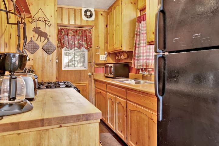 Bear Paw Cottage At Big Bear W/ Hot Tub - Big Bear Lake, CA