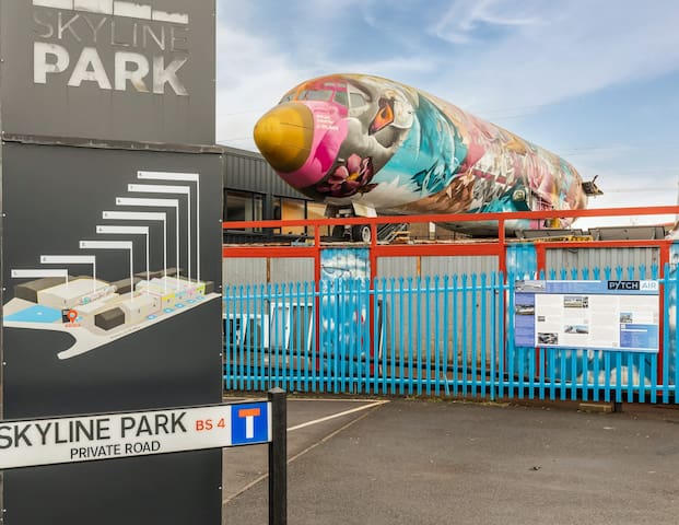 Boeing Airliner Private Jet with hot tub and sauna