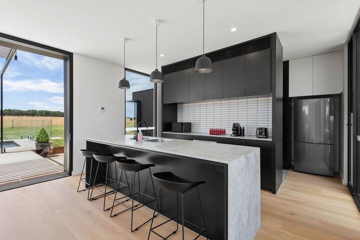 Curlewis Farm gallery image 3