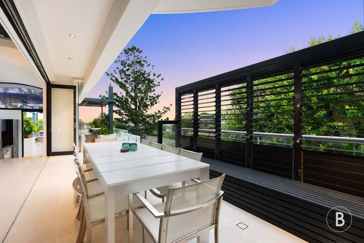 June – Noosa Heads gallery image 5