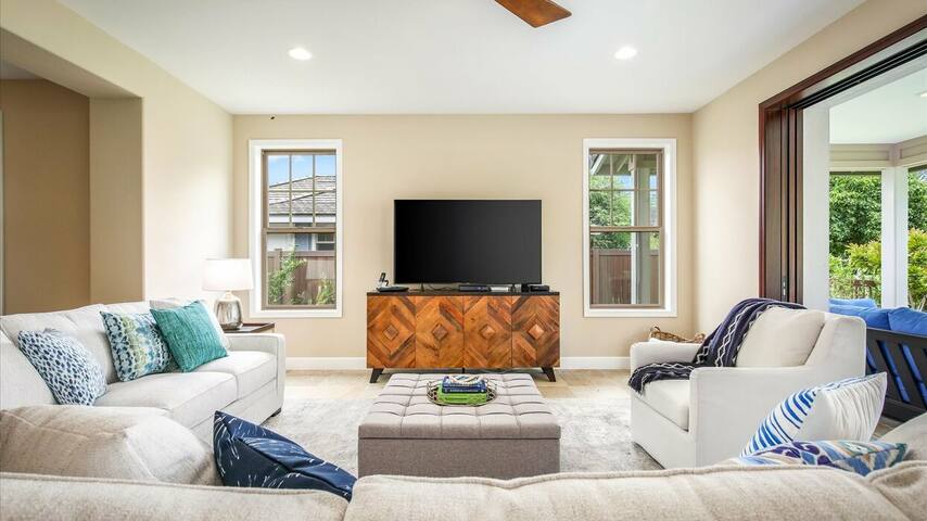 Private Covered Lanai & Pool | Central AC gallery image 3