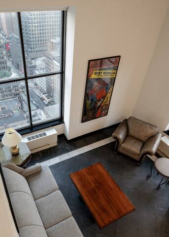 Skyline Duplex near Central Park and Times Square gallery image 4