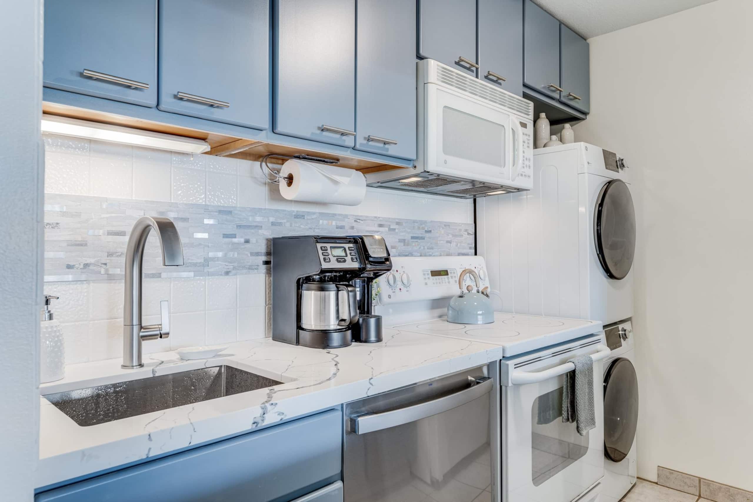 Condo in Kihei · ★4.92 · 2 bedrooms · 3 beds · 2 baths - Image 17