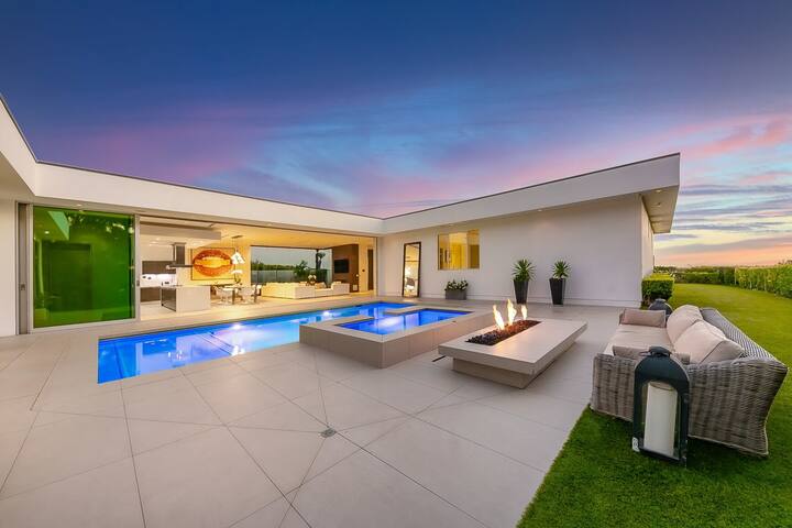 The Masterpiece Beverly Hills Villa gallery image 2