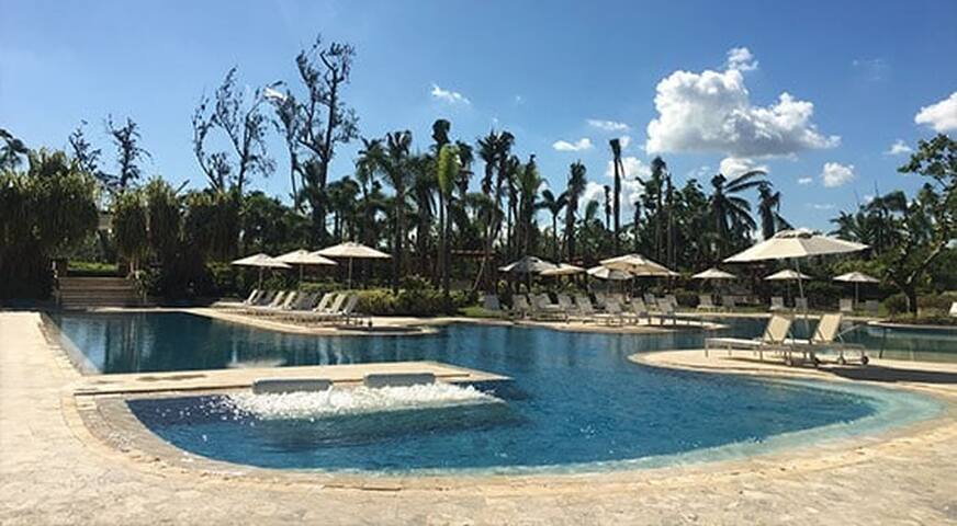 Paradise Villas and Vacations managed Airbnb listing 3