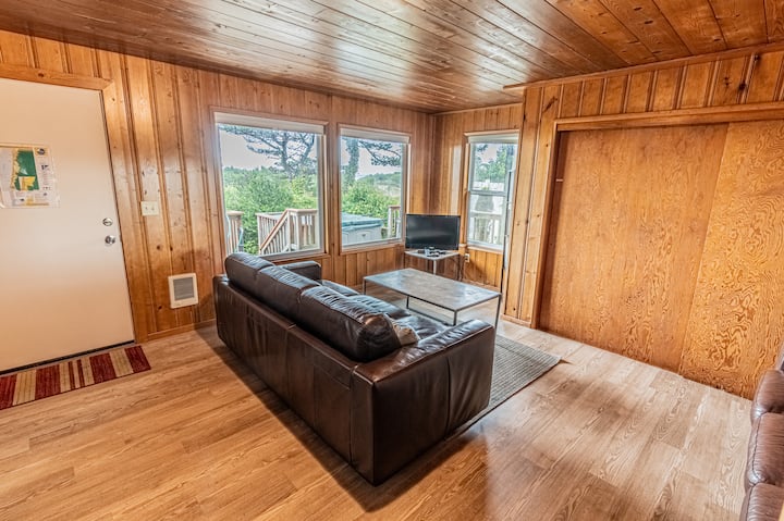 dnevni boravak na glavnom katu