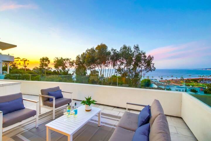 Panoramic View Estate 3 Levels!