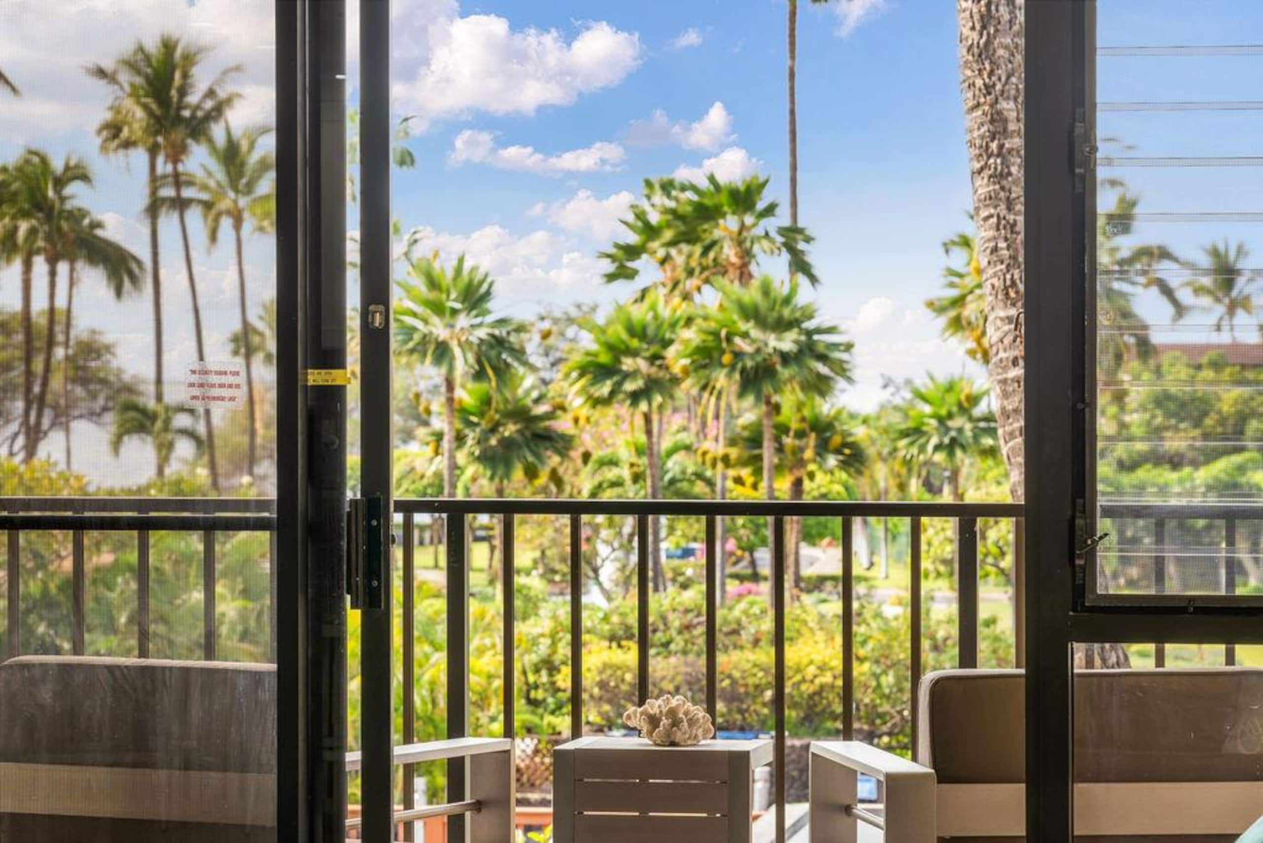 Condo in Kihei · ★4.99 · 1 bedroom · 1 bed · 2 private baths - Image 14