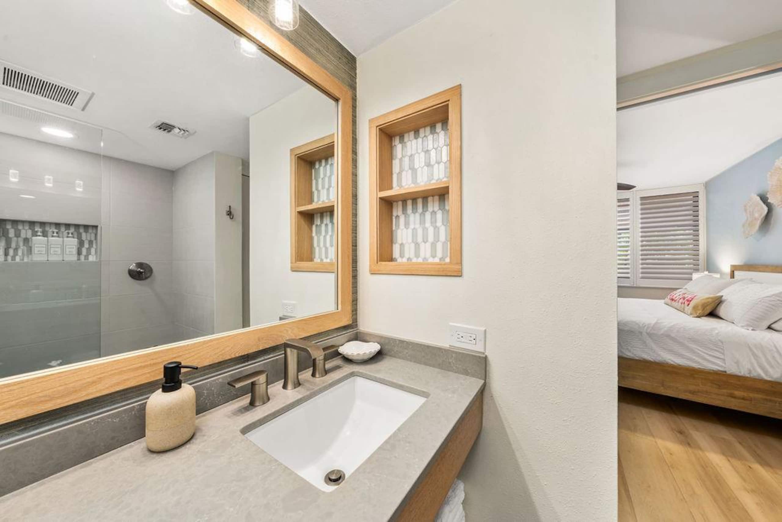 Condo in Kihei · ★4.99 · 1 bedroom · 1 bed · 2 private baths - Image 33