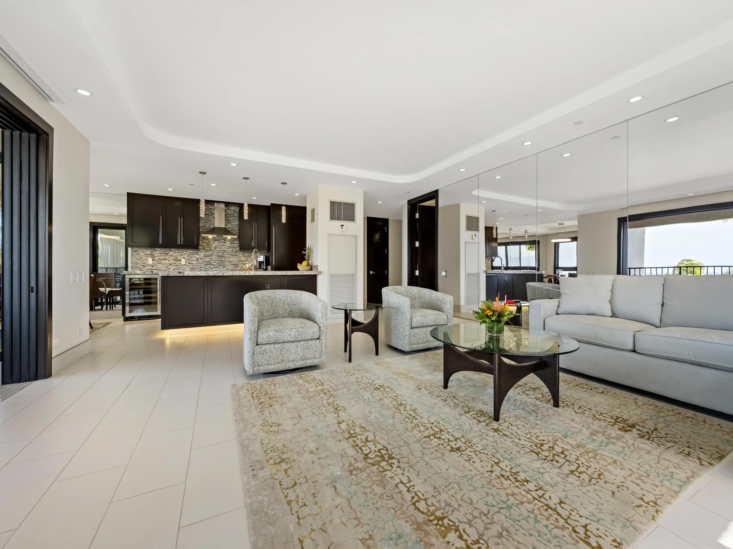 Condo in Lahaina · ★5.0 · 2 bedrooms · 3 beds · 2 baths - Image 7