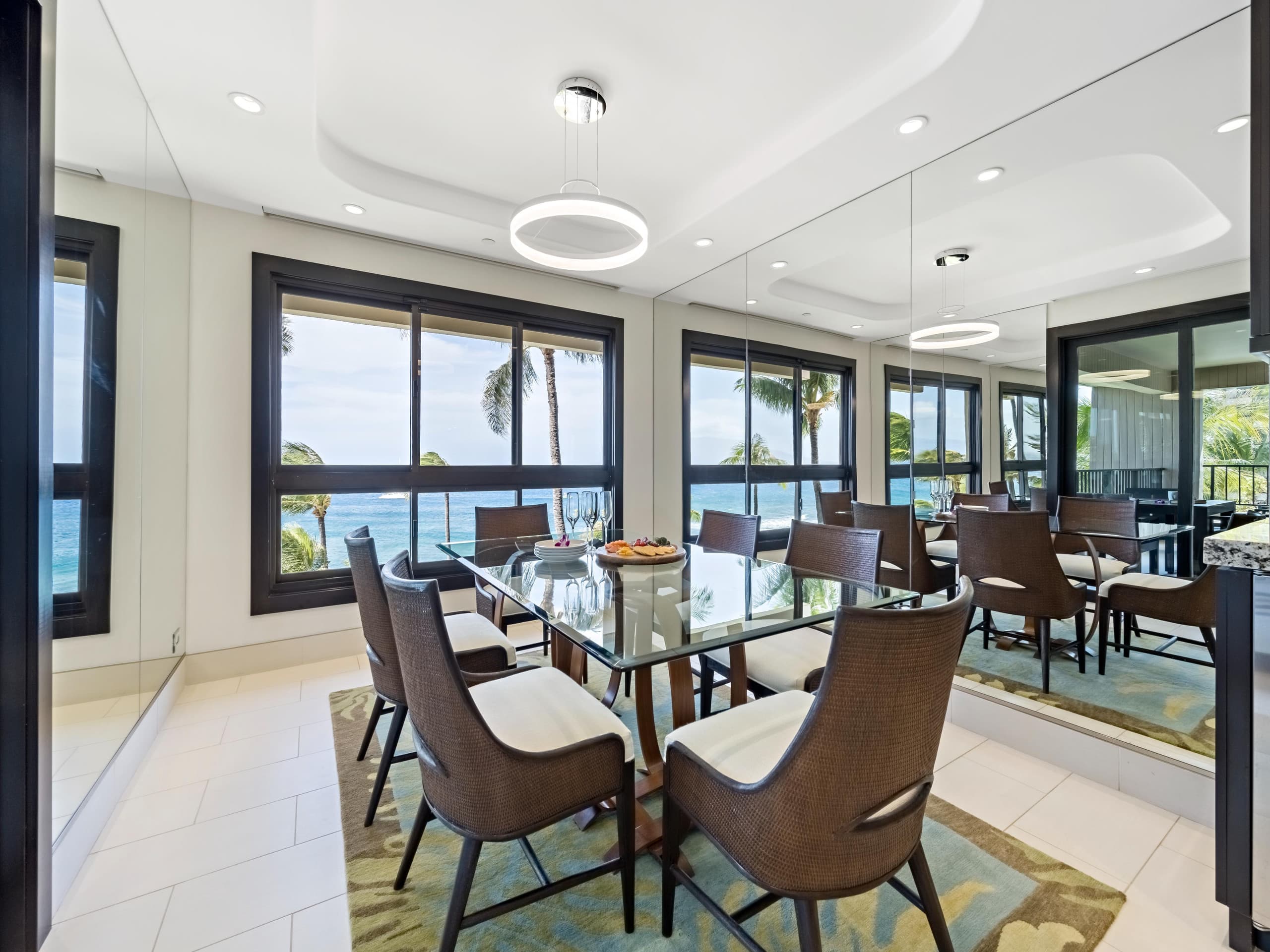 Condo in Lahaina · ★5.0 · 2 bedrooms · 3 beds · 2 baths - Image 14