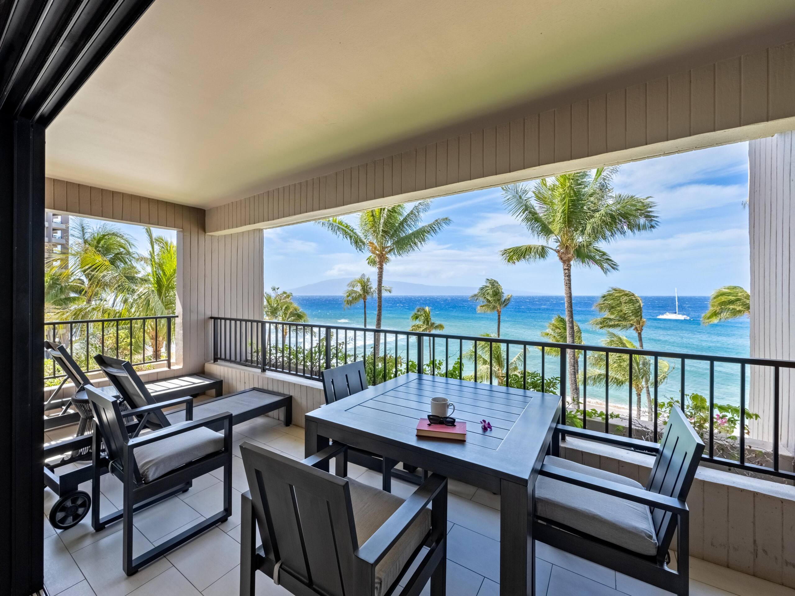 Condo in Lahaina · ★5.0 · 2 bedrooms · 3 beds · 2 baths - Image 2