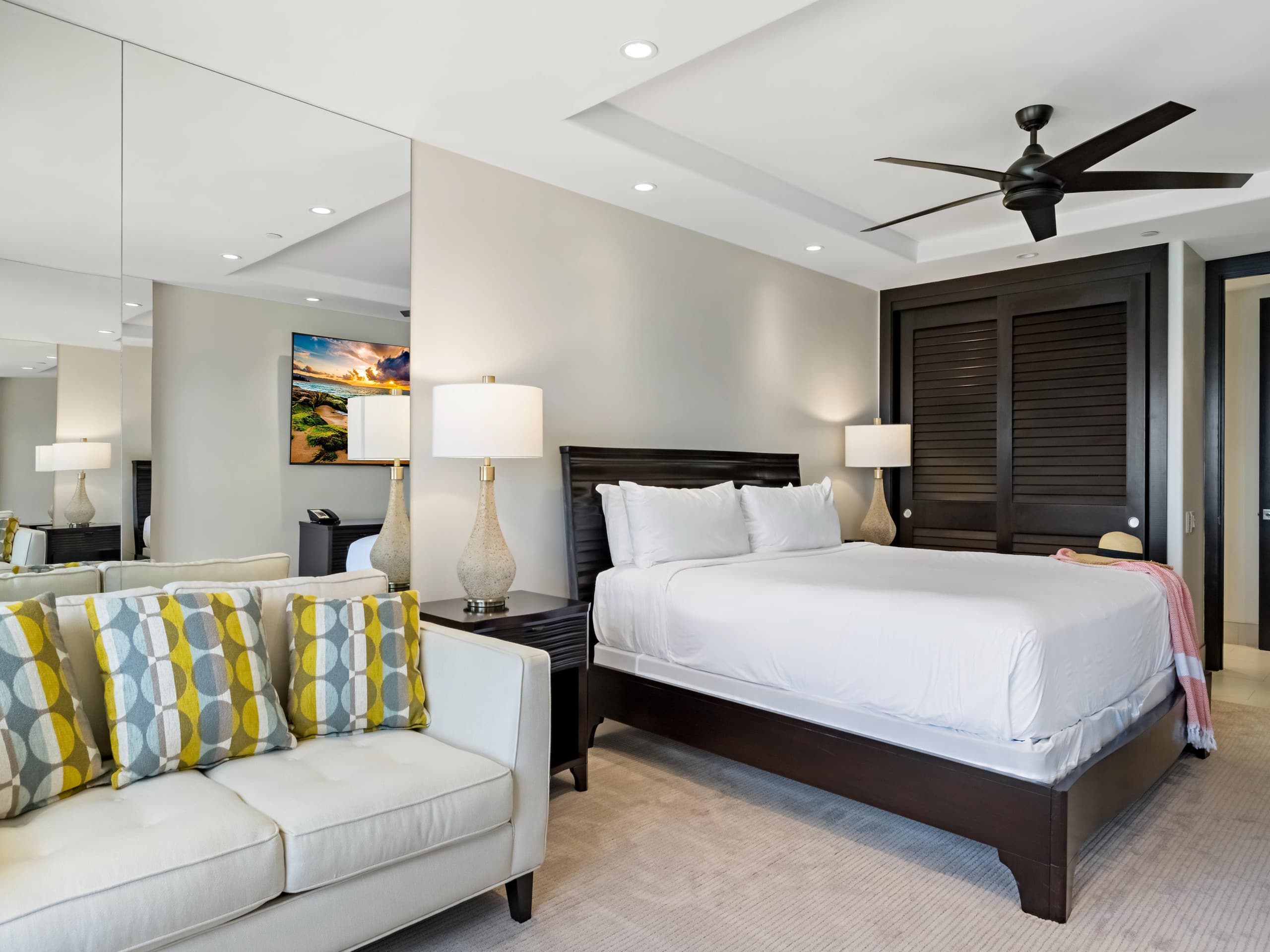 Condo in Lahaina · ★5.0 · 2 bedrooms · 3 beds · 2 baths - Image 28