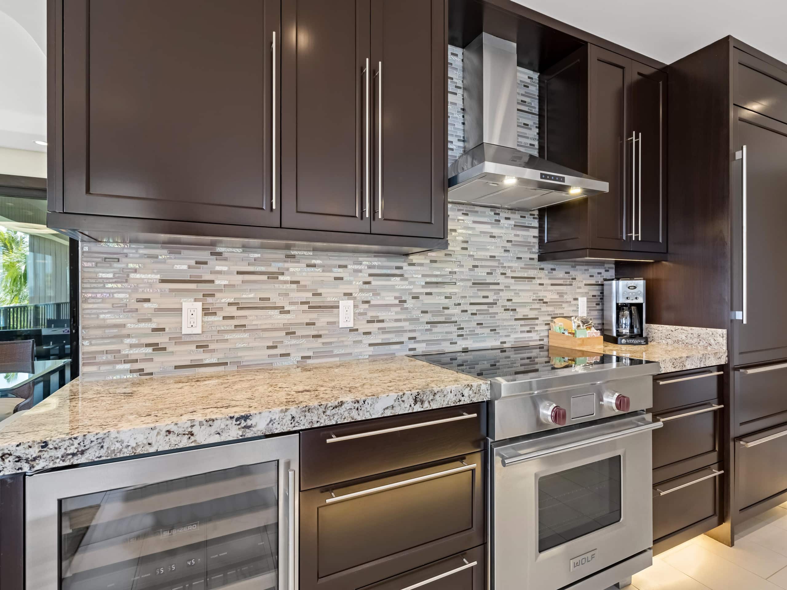 Condo in Lahaina · ★5.0 · 2 bedrooms · 3 beds · 2 baths - Image 5