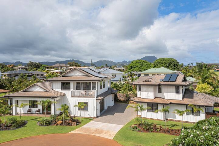 Hale Ho’okipa: 2 Homes/2 Pools in Poipu-Sleeps 16 gallery image 3