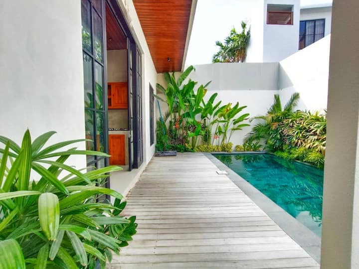 Villa Hasu - Berawa Canggu - 2br Modern Retreat - Canggu