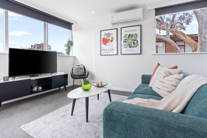 Charnwood 2br: Homely Haven - St Kilda