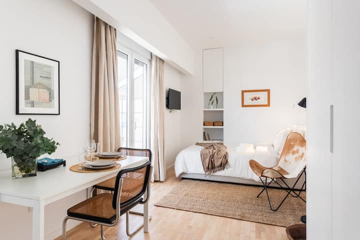 #Ah04 Top Floor Studio Near Athens Concert Hall - Atenas