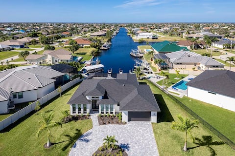 Aqua Vista - Luxury Vacation Rental Cape