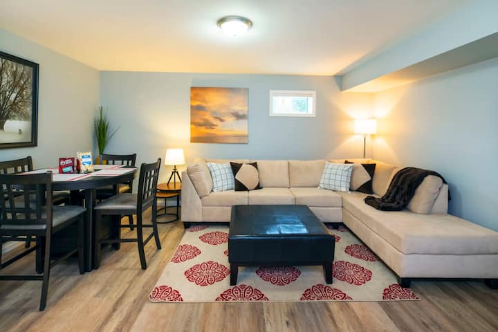 Nn - The Mack - Crestview 1-bed 1-bath - Whitehorse