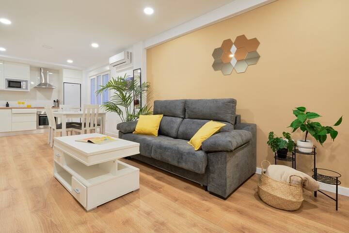 Frontier Residences managed Airbnb listing 3