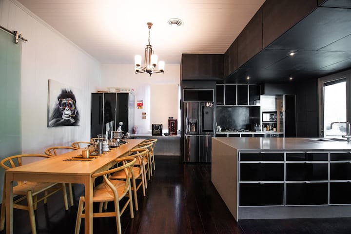 Teneriffe Reach gallery image 2